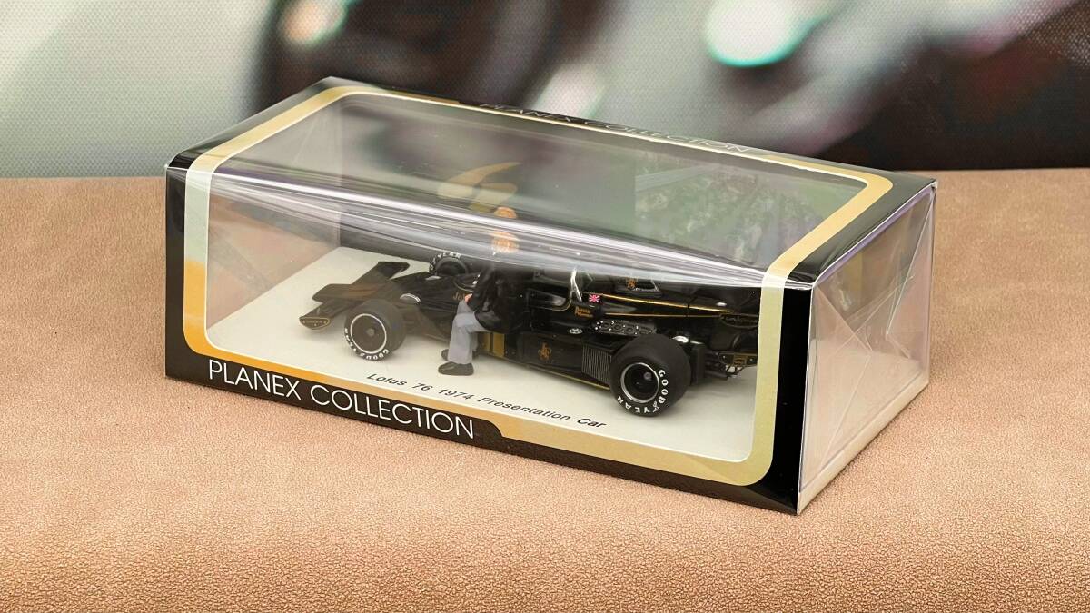 スパーク SPARK 1/43 ロータス Lotus 76 Presentationプレゼンテーション 1974 F1 R.ピーターソンフィギュア付 LOT-SPK-76PRE 未開封箱色褪の画像3