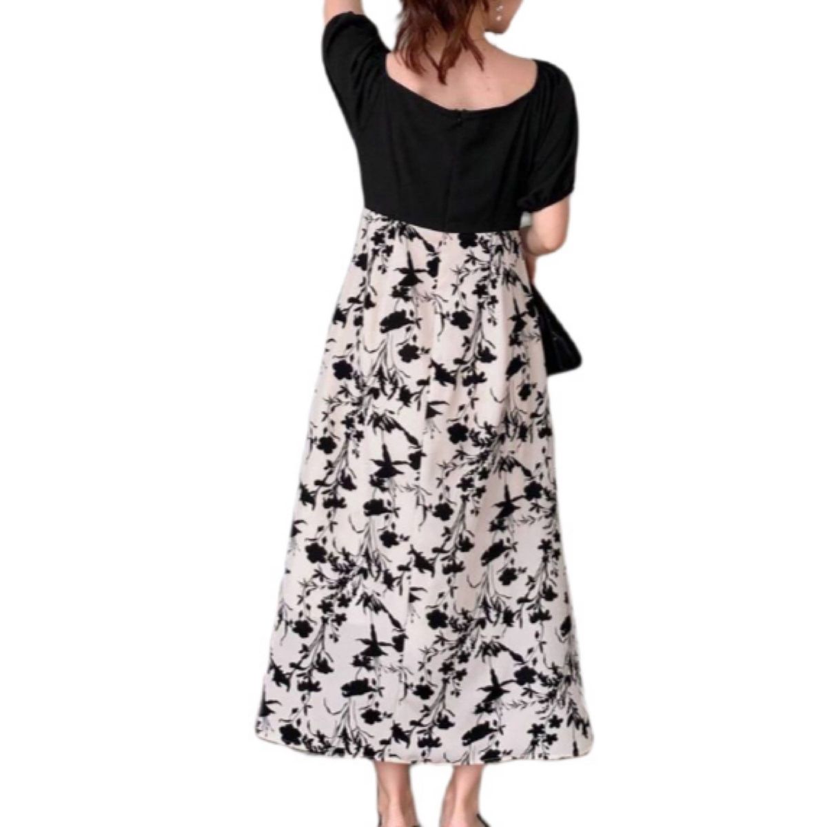 新品　半袖ロング ワンピース　ブラック　薄手　XL 韓国風　ロングスカート　ゆったり　大きいサイズ　マキシ丈　花柄
