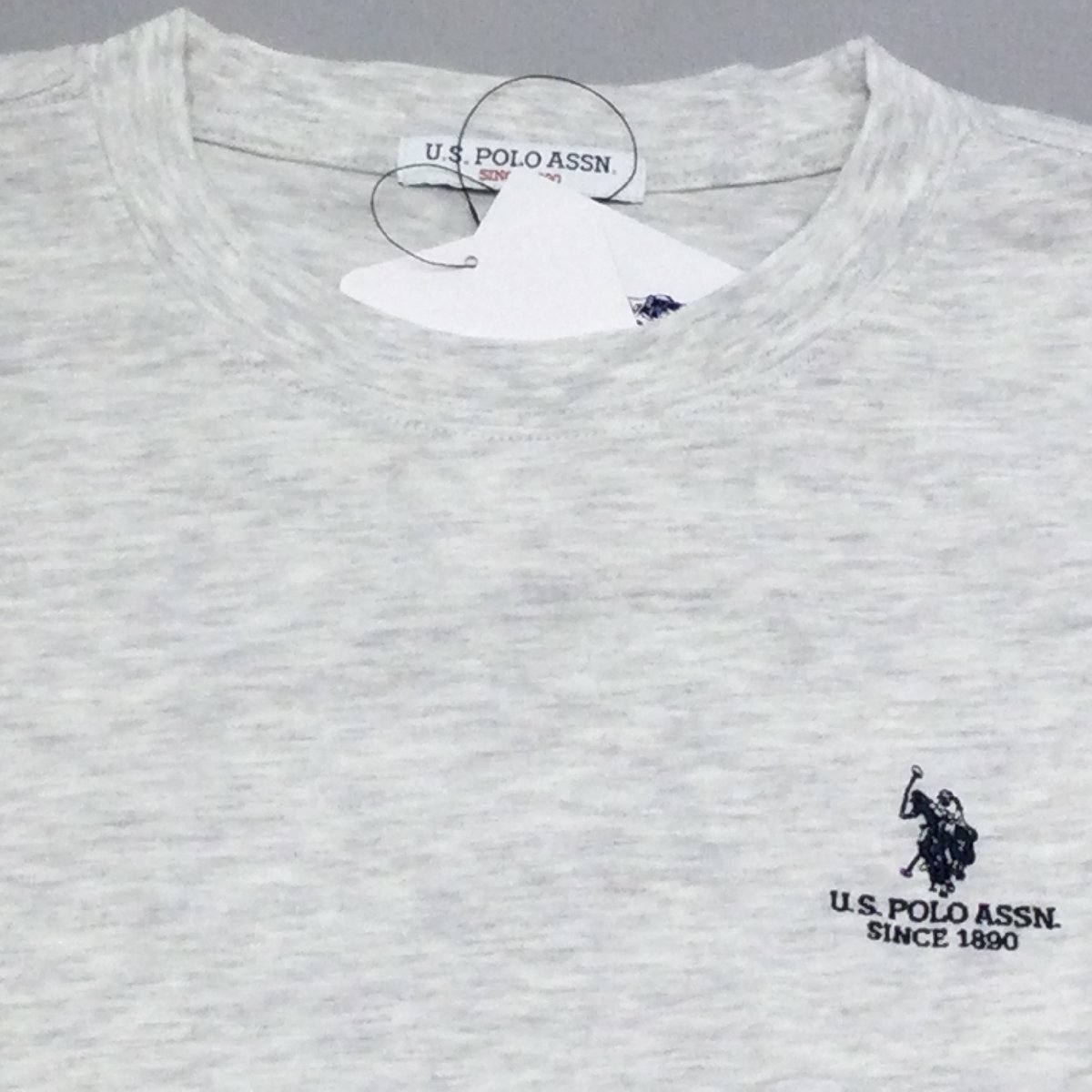 【送料無料】【新品】US.POLO.ASSN　メンズ長袖Tシャツ （コットン100％ ゆったりタイプ）　 L 　 A・グレー★33200_画像2