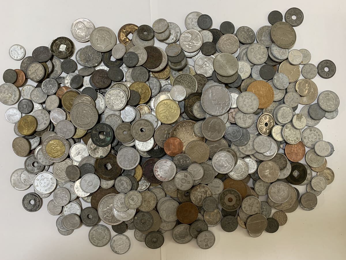 大量古銭 外国銭 日本古銭 硬貨 1.17kgの画像1