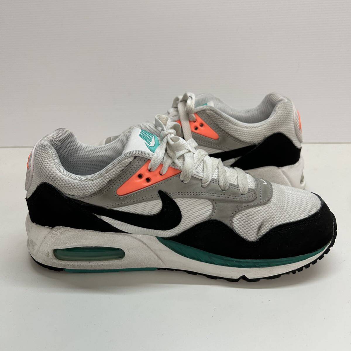 C154 NIKE ナイキ AIR MAX レディース スニーカー US8 25cm ホワイト ブラック グレー_画像5