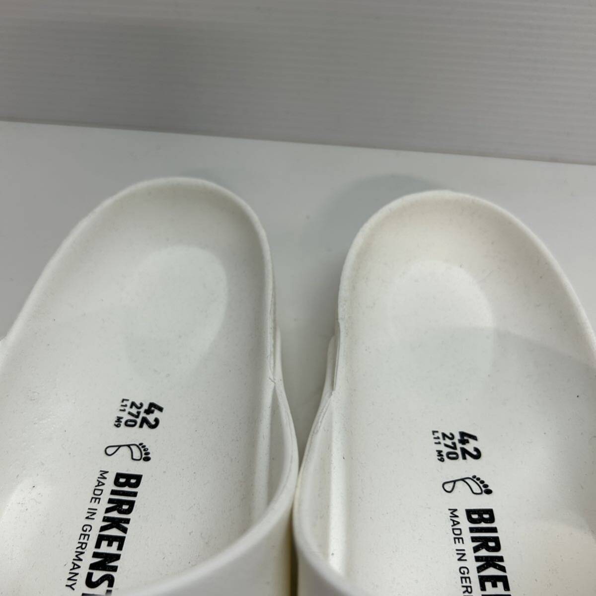 C429 未使用 BIRKENSTOCK ビルケンシュトック アリゾナ EVA Arizona サンダル 42 27cm ホワイト 白 ドイツ製 美品_画像8