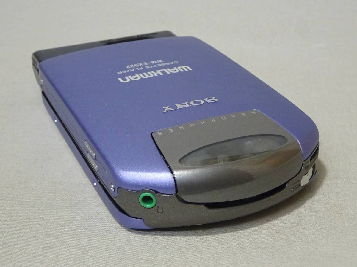 ★【旧家蔵出し】SONY WM-EX922 ソニー カセットプレーヤー WALKMAN ウォークマン ≪ ジャンク品 ≫_画像3