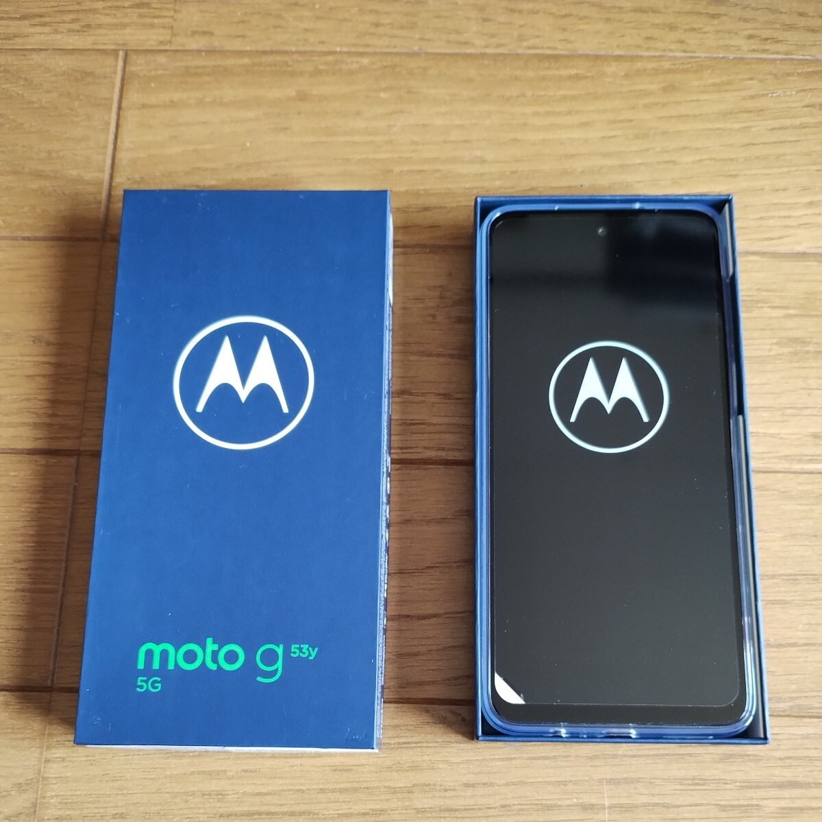moto g53y Motorola アークティックシルバー スマートホン本体 新品未使用の画像1