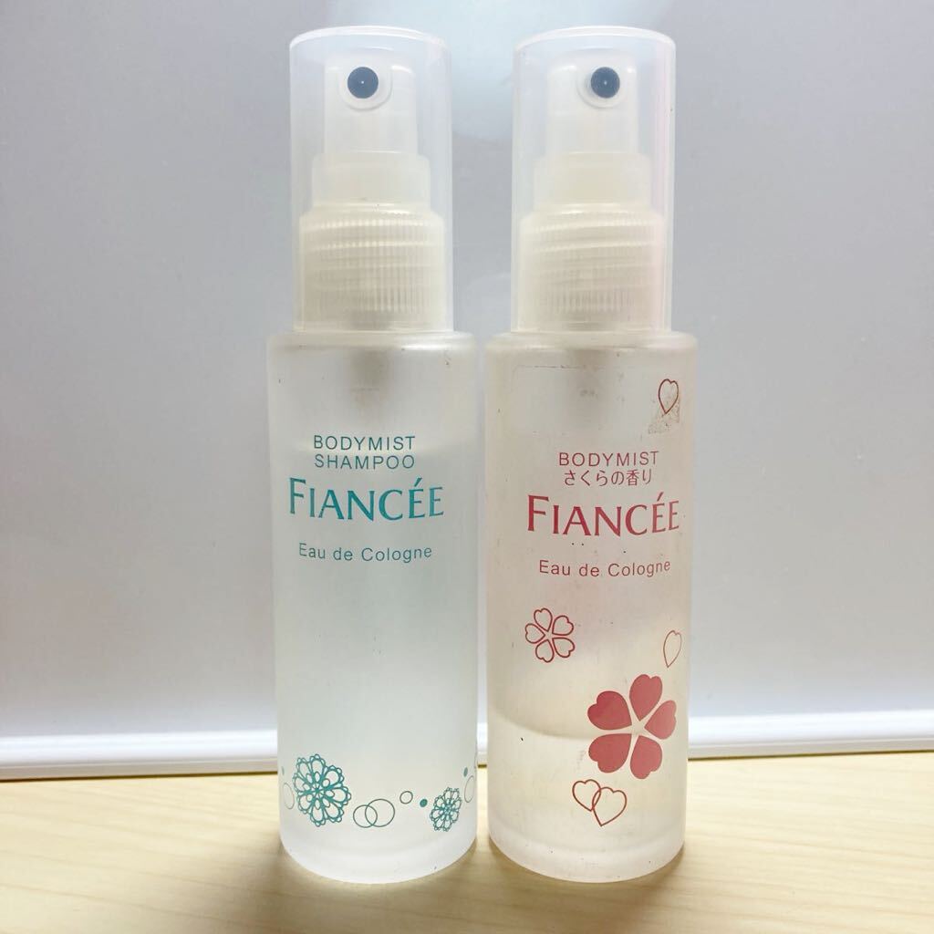 2本セット フィアンセ ボディミスト FIANCEE ピュアシャンプーの香り さくらの香り 限定品 オーデコロン 50ml EDC ボディケア　_画像1