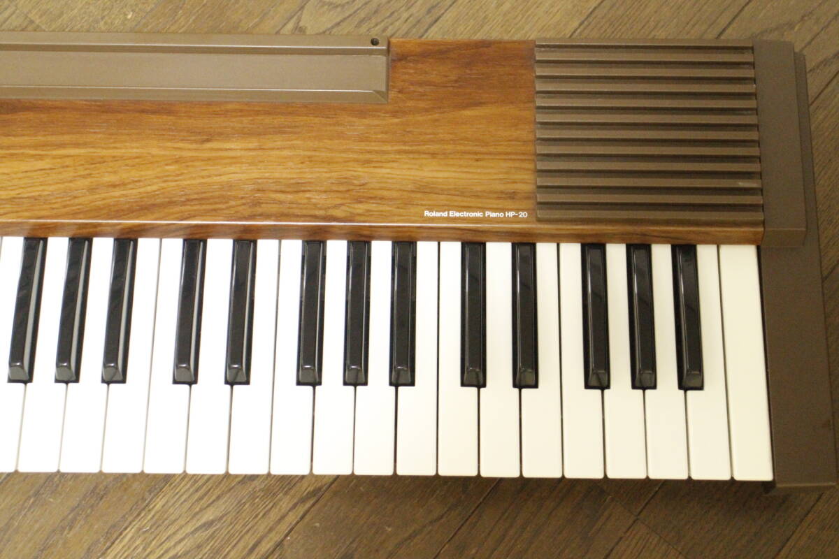 Yahoo!オークション - Roland ローランドPiano Plus20 HP-20 Yahoo!オークション - Roland ローランドPiano Plus20 HP-20