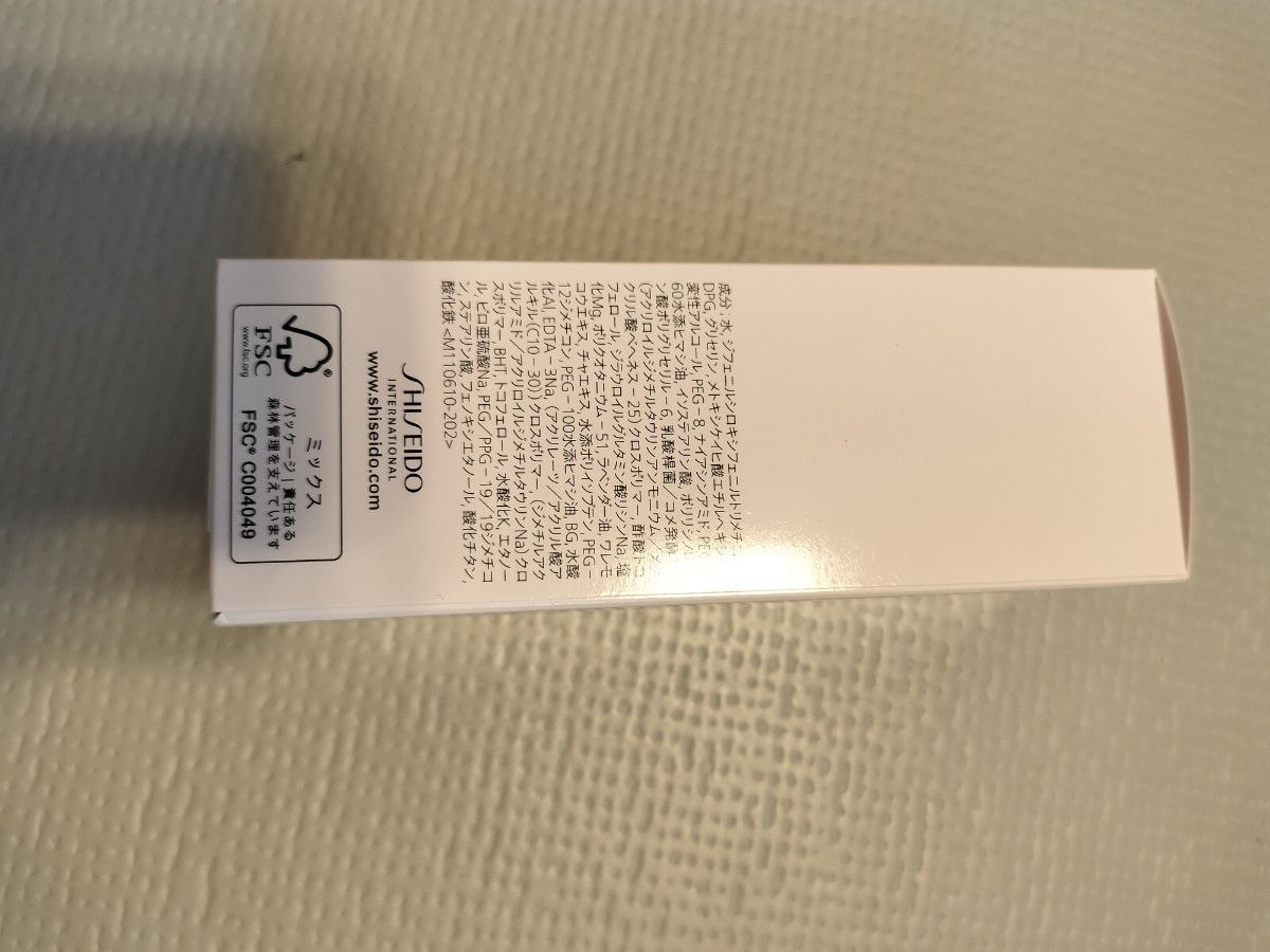 SHISEIDO 資生堂 エッセンス スキングロウ ファンデーション/130 Opal/SPF30 PA+++ 本体30ml無香料