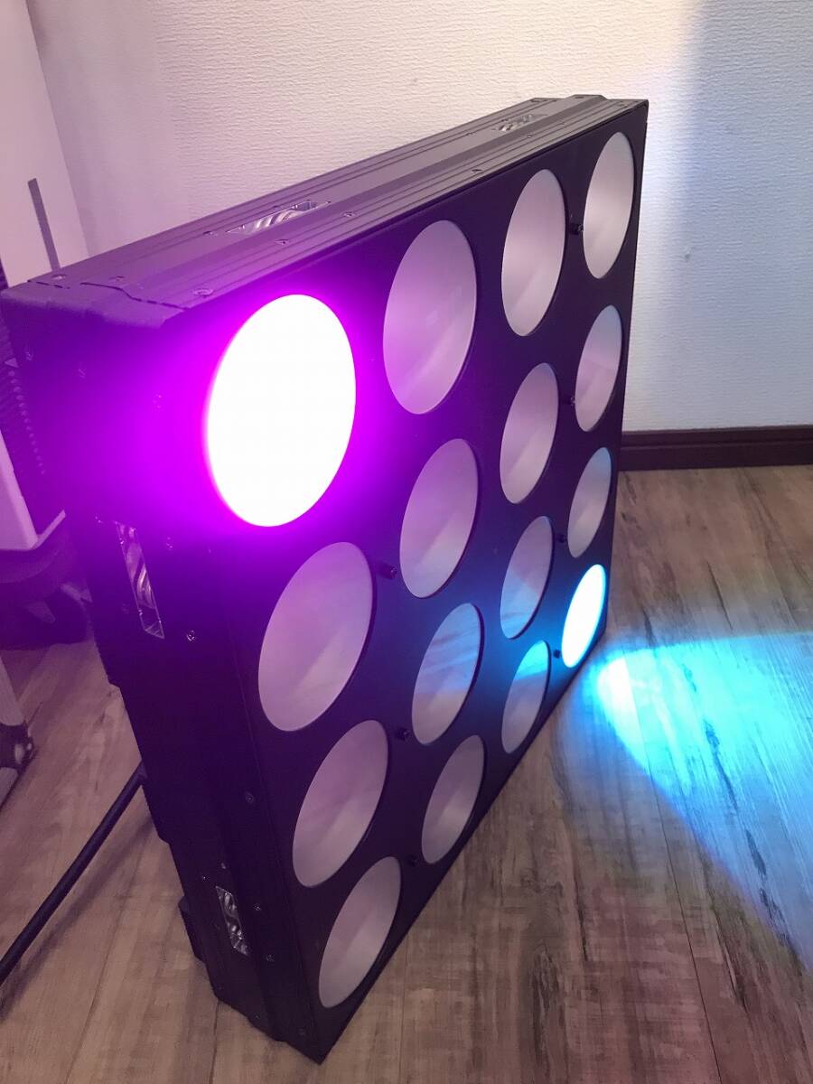 ID5168: Chauvet Professional Nexus 4x4 照明 舞台 神奈川県相模原市 ショーベー ネクサス ウォッシュ パネル ハードケース付の画像7