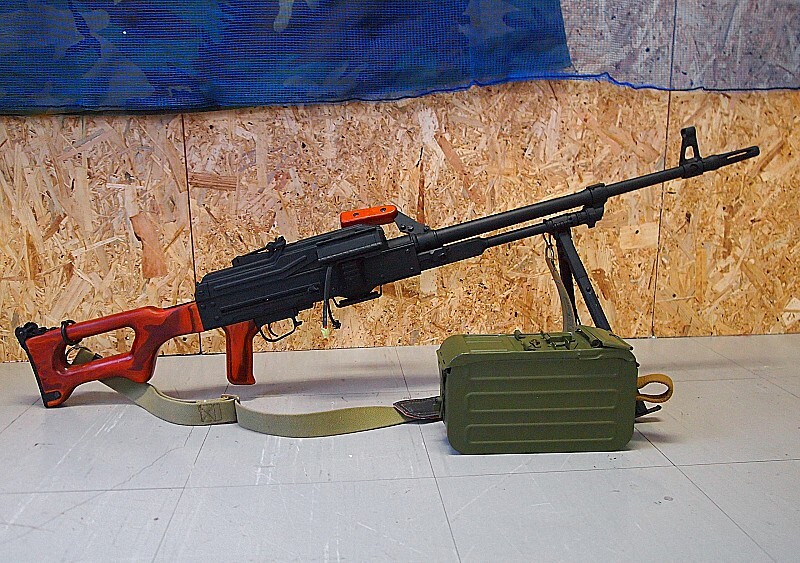 A&K 電動ガン PKM 機関銃 フルメタル 木製ストック スリング付属 マシンガンの画像9