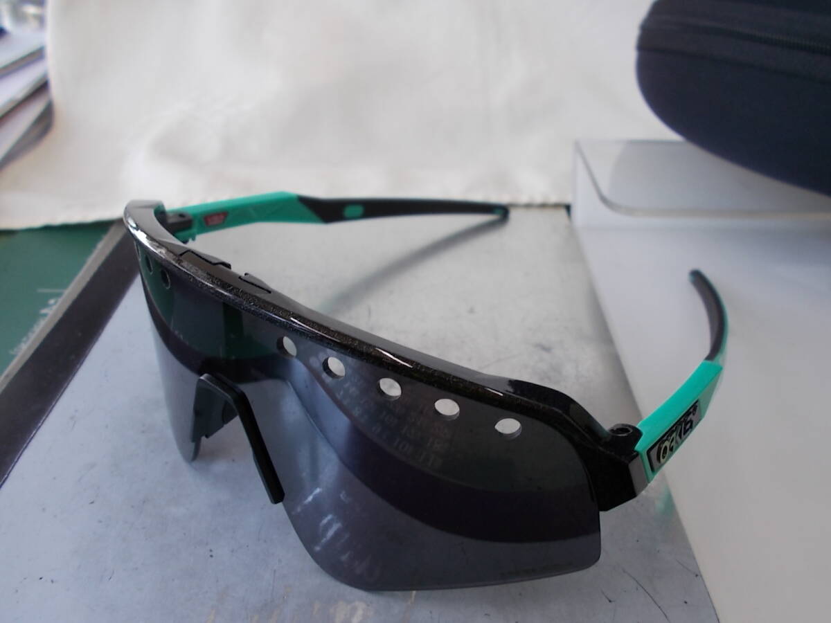 8750円 OAKLEY オークリー SUTRO LITE SWEEP OO9465-2639 8750円 OAKLEY オークリー SUTRO LITE SWEEP OO9465-2639