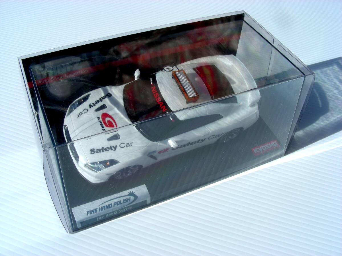 【 未開封 】 京商 ミニッツ レーサー ニッサン GT-R R35 セーフティカー ( ホワイト ラメ ・ 白 ) KYOSHO Mini-Z ＧＴＲ Safety car_画像1