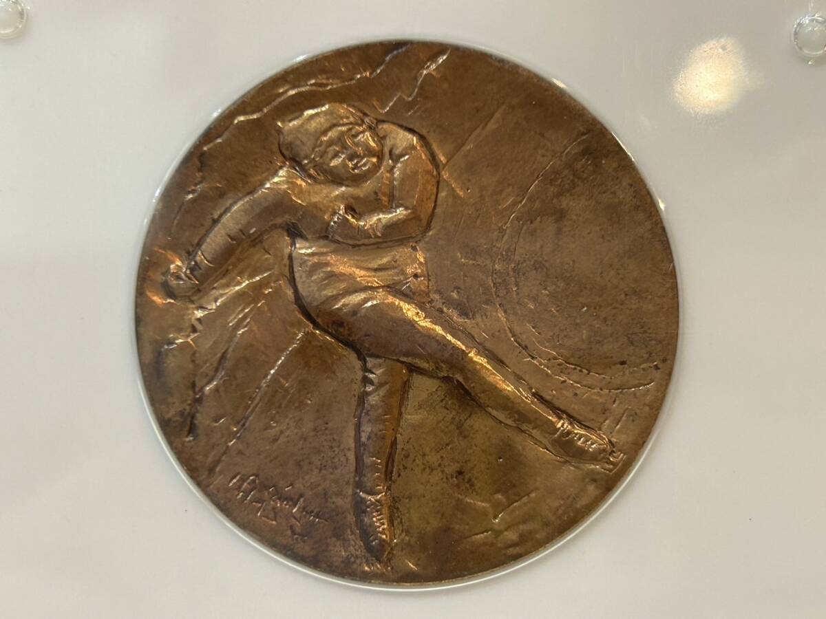 第11回 札幌オリンピック 冬季大会 銅メダル 記念メダル 1972 ケース入りの画像4
