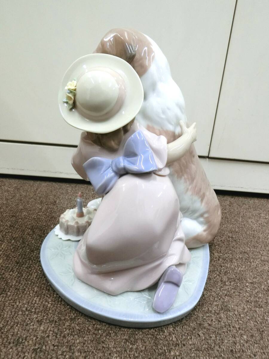 35815*LLADRO Lladro / 6632. день рождения. kis девушка собака кекс высота примерно 22cm