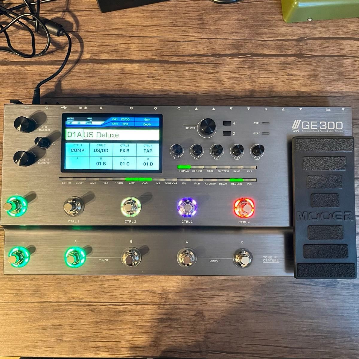 mooer GE300 マルチ エフェクター B'z 松本孝弘 ムーアー Tak mooer GE300 マルチ エフェクター B'z 松本孝弘 ムーアー Tak