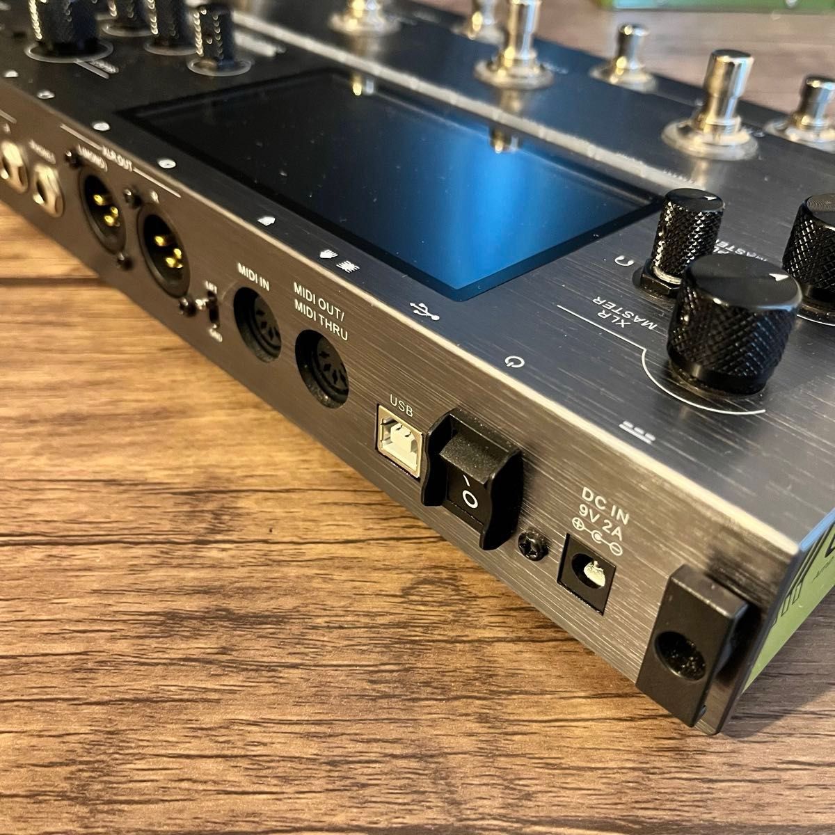 mooer GE300 マルチ エフェクター B'z 松本孝弘 ムーアー Tak mooer GE300 マルチ エフェクター B'z 松本孝弘 ムーアー Tak
