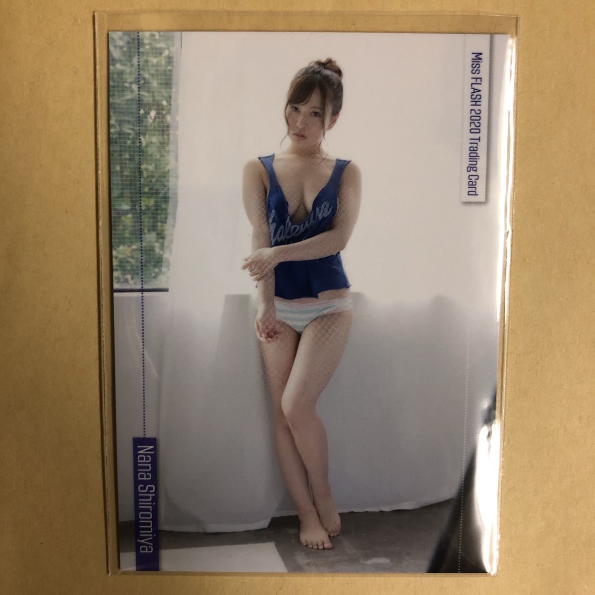 白宮奈々 2020 ミスFLASH トレカ アイドル グラビア カード 水着 RG44 タレント トレーディングカード_画像2