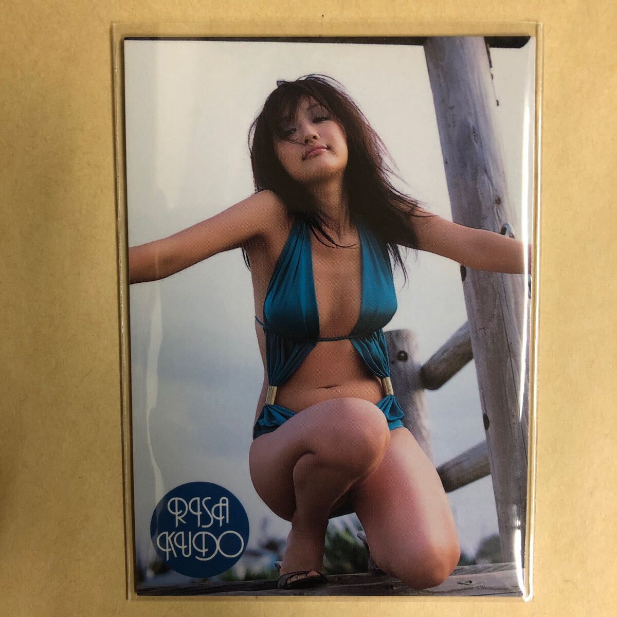 工藤里紗 2007 ボム トレカ アイドル グラビア カード 水着 ビキニ 069 タレント トレーディングカード BOMB_画像1