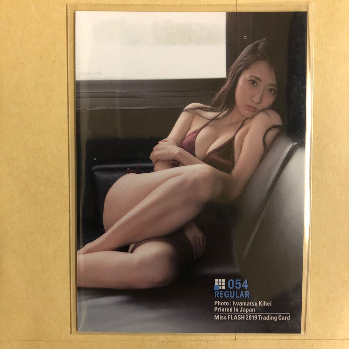 阿南萌花 2019 ミスFLASH トレカ アイドル グラビア カード 水着 ビキニ 054 タレント トレーディングカードの画像2