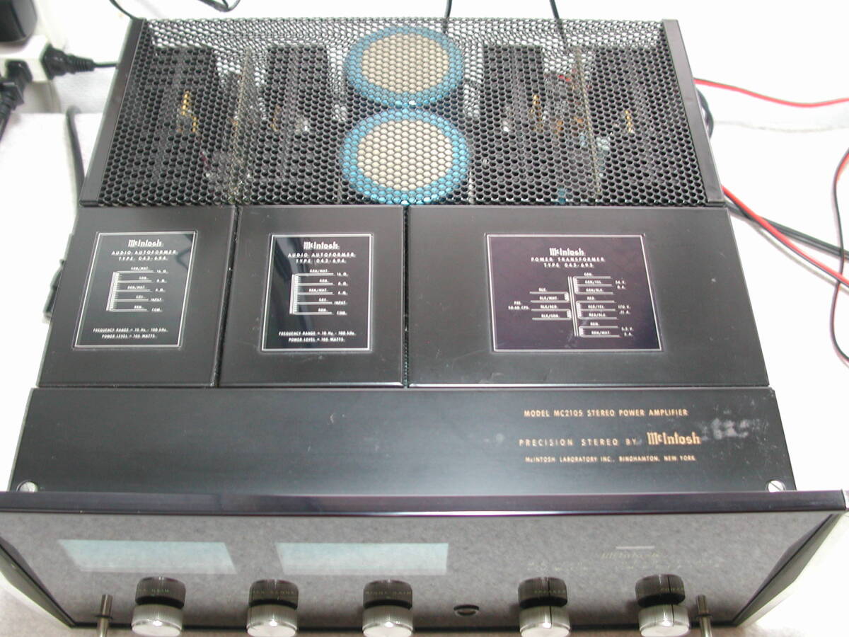 McIntosh MODEL MC-2105 パワーアンプの画像2