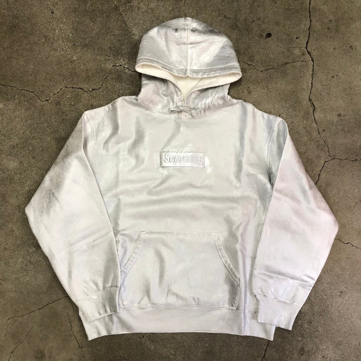 未使用品 Supreme MM6 Maison Margiela Foil Box Logo Hooded Sweatshirt White M シュプリーム メゾンマルジェラ フォイル ボックス ロゴの画像1