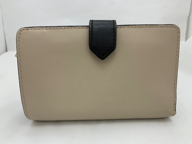 ☆1000円スタート☆ Kate spade ケイトスペード レザー 二つ折り 財布 ウォレット 小銭入れ ベージュ系×ブラック系 ◆23826の画像2