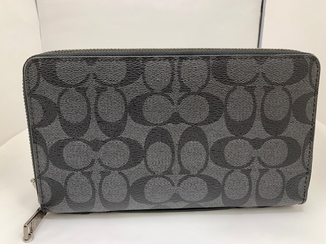 ☆1円スタート☆ COACH コーチ 長財布 シグネチャー ダブルジップ トラベルオーガナイザー F93504 PVC×レザー ブラック×グレー系◆24246_画像1