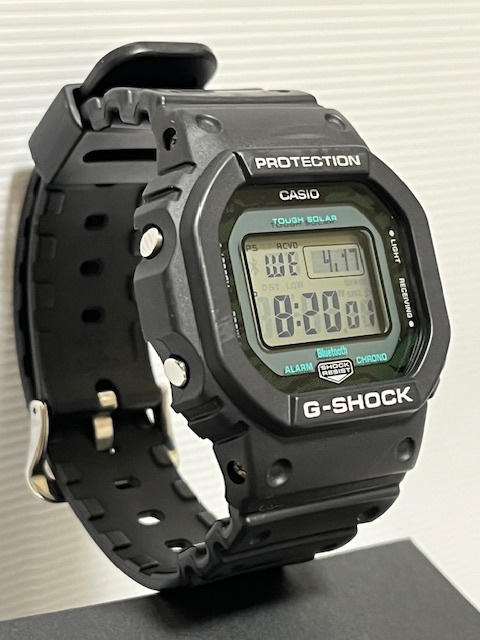 CASIO G-SHOCK GW-B5600MG-1JF　Bluetooth ソーラー電波腕時計 ブラック グリーン_画像3