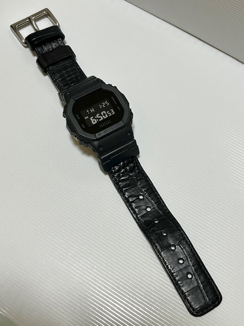 CASIO G-SHOCK DW-5600VT BARNEYS NEWYORK バーニーズ ニューヨーク コラボ腕時計 ブラックの画像3