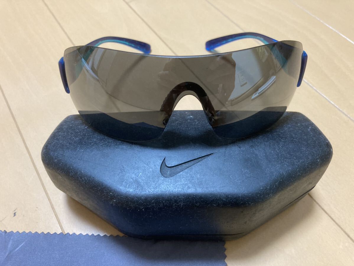 NIKE Nike спортивные солнцезащитные очки [ б/у ]