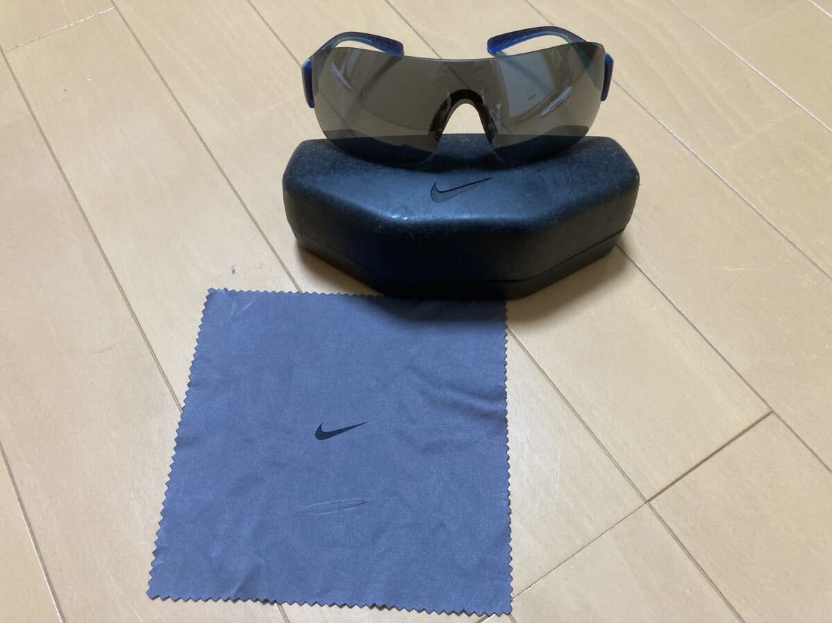 NIKE Nike спортивные солнцезащитные очки [ б/у ]
