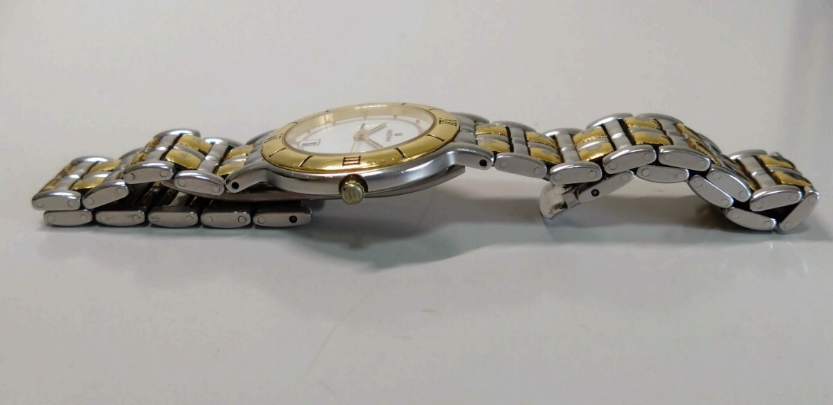 E 腕時計 WALTHAM Z250285 ケース 取扱い説明書 付き ジャンク品 中古 water resistant STAINLESS STEEL BACK 手巻き 時計の画像6