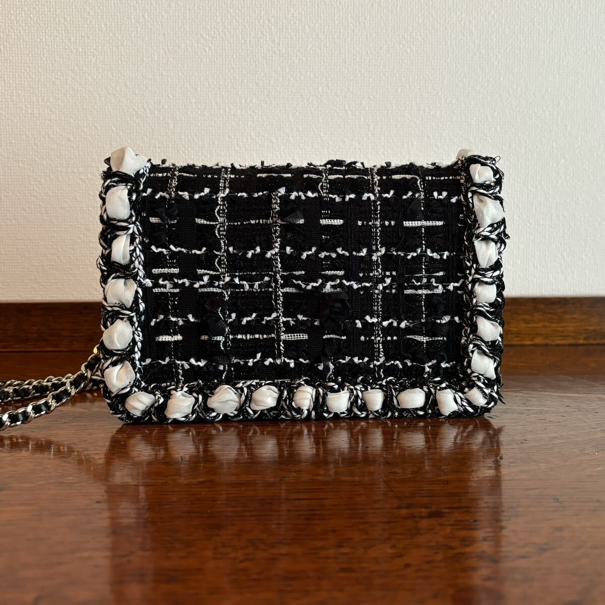Rene バッグ Capella Luxe ツイード 黒 ブラック ワンピース Rene バッグ Capella Luxe ツイード 黒 ブラック ワンピース