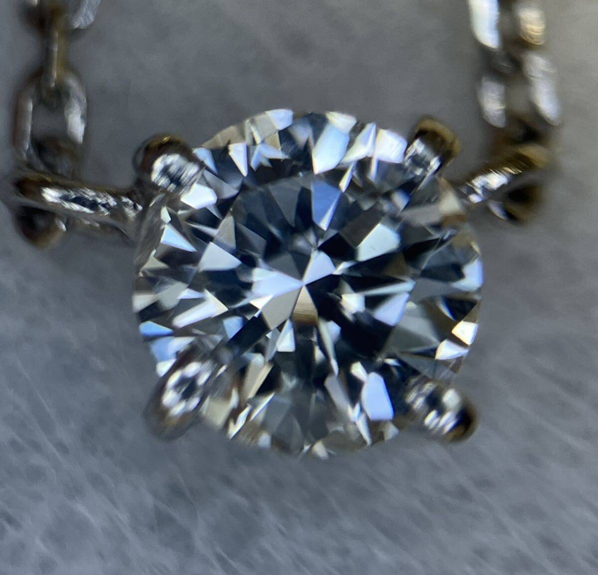 ◆pt850　プラチナ850・本物ダイヤ付ネックレス　D0.27ct（　1PC　）・総重量約：2.6ｇ・サイズ約：40ｃｍ◆