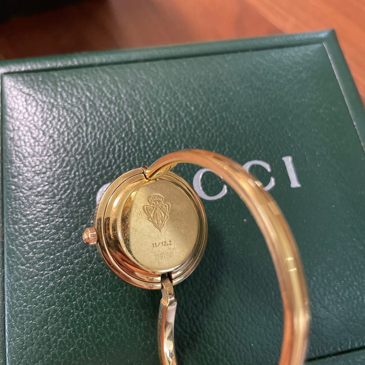 GUCCI チェンジベゼル 腕時計 箱付 グッチ ゴールド