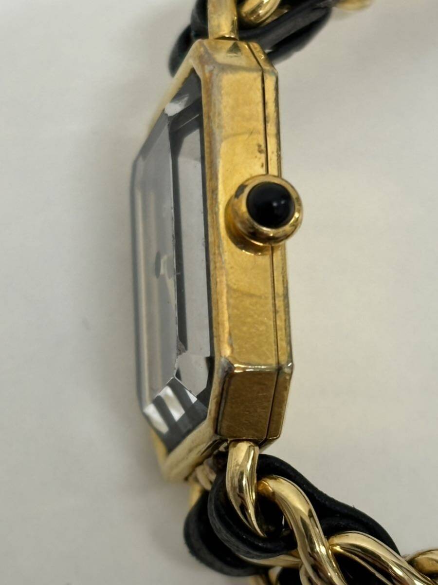 CHANEL シャネル プルミエール Sサイズ レディース クオーツ 腕時計 ブラック×ゴールド ヴィンテージ 黒文字盤の画像3