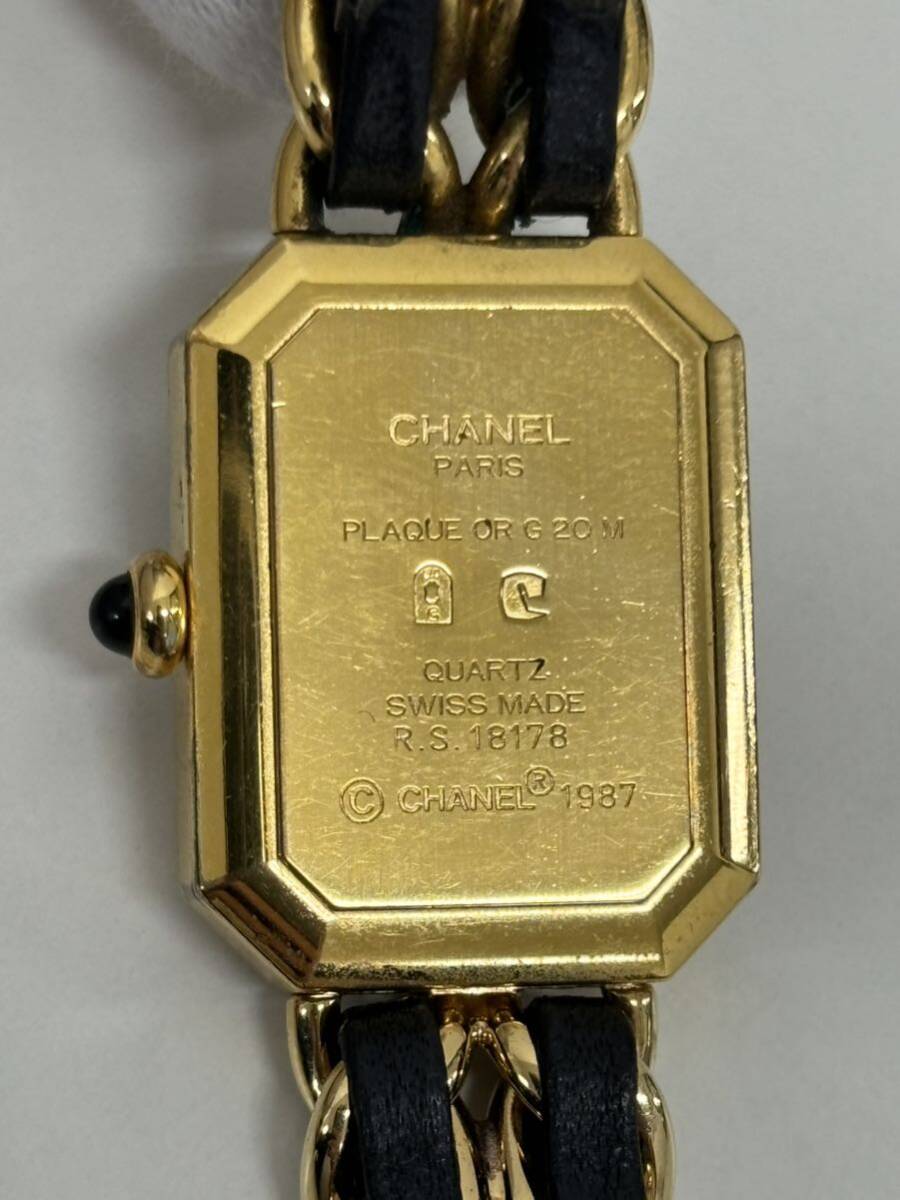 CHANEL シャネル プルミエール Sサイズ レディース クオーツ 腕時計 ブラック×ゴールド ヴィンテージ 黒文字盤の画像5
