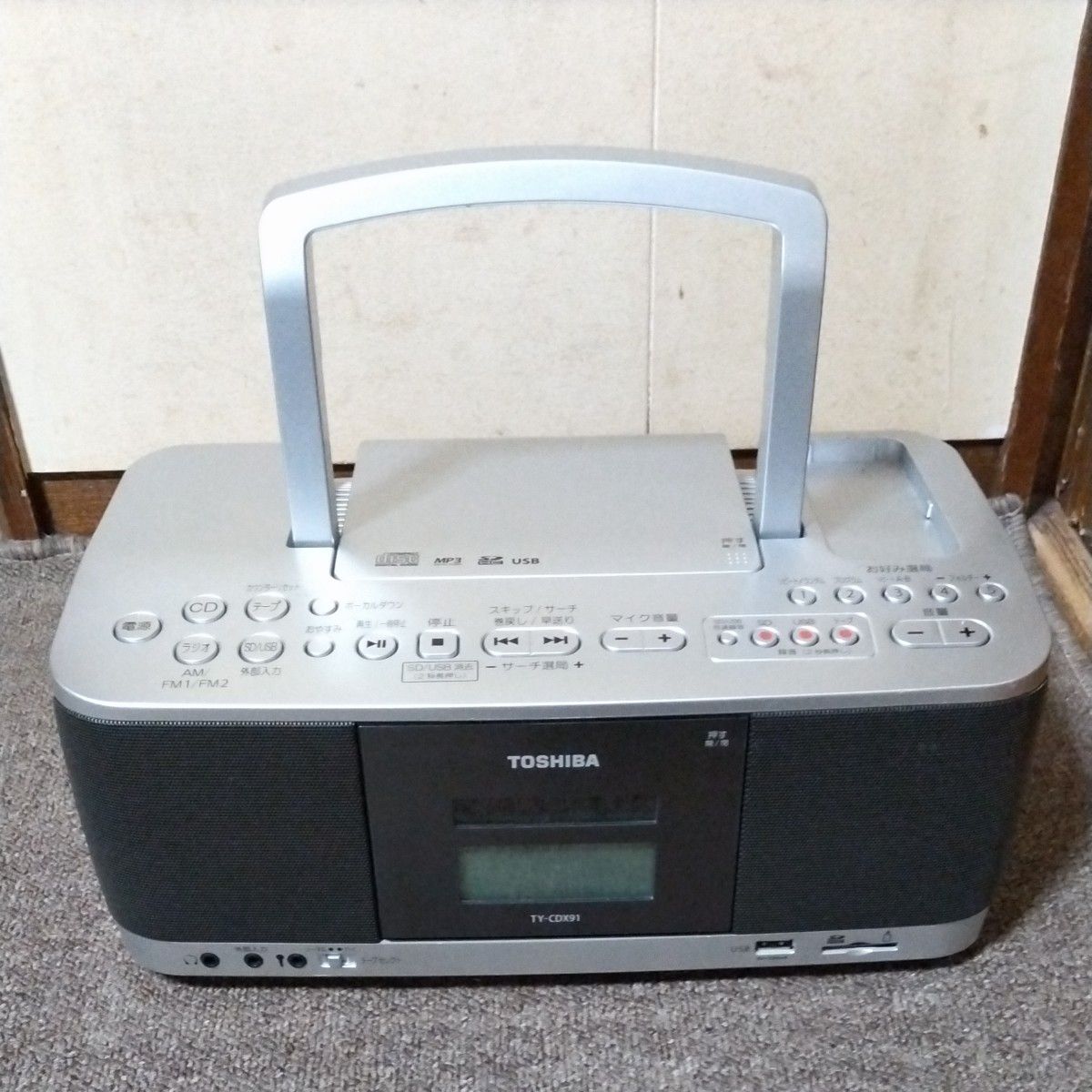 ジャンク　 TOSHIBA SD/USB/CDラジオカセットレコーダー  TY-CDX91