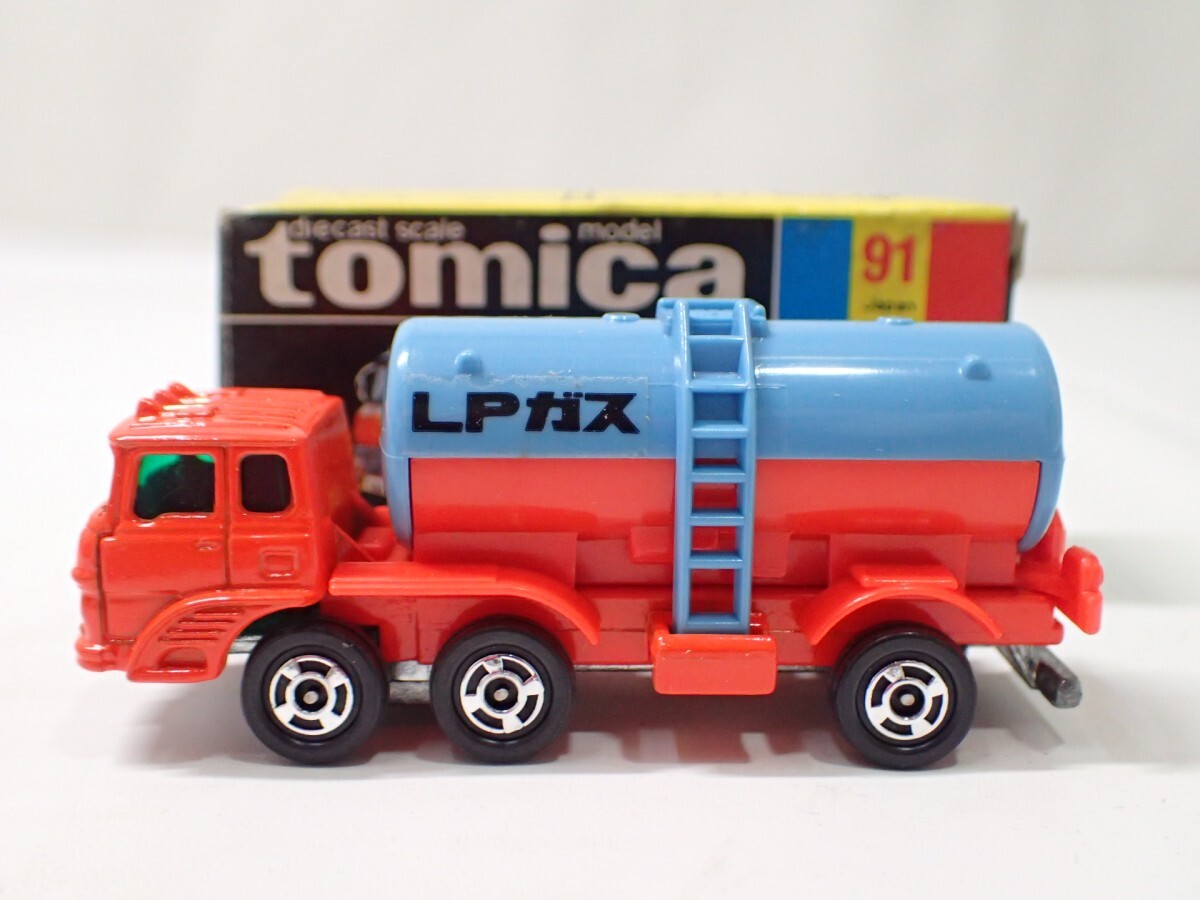 m2280 / 未使用 保管品 トミカ 日本製 No.91 ふそう LPG ローリー 黒箱 トミー TOMY TOMICA FUSO LPG LORRY 当時物 現状品の画像2