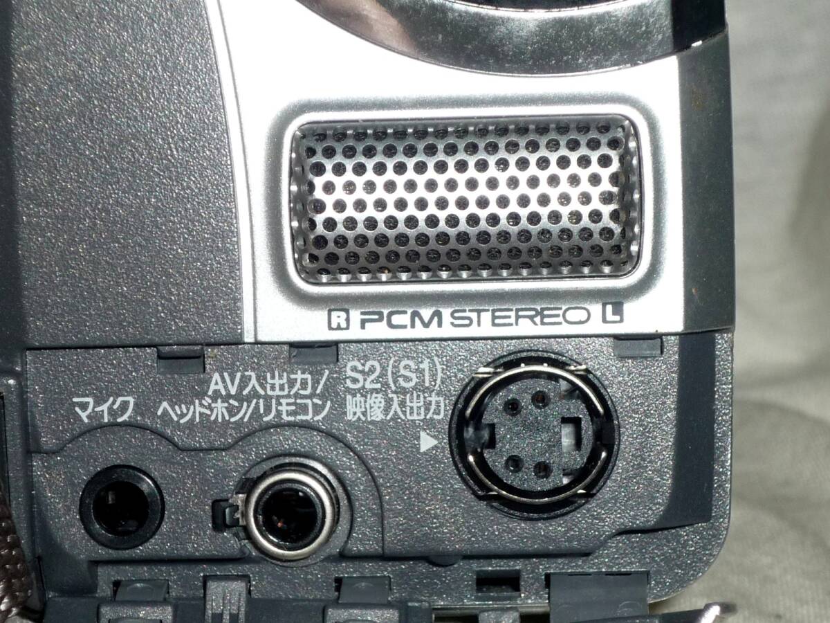 パナソニック デジタルビデオカメラ NV-GS5 (劣化バッテリー付き・動作品)液晶表面劣化の画像7