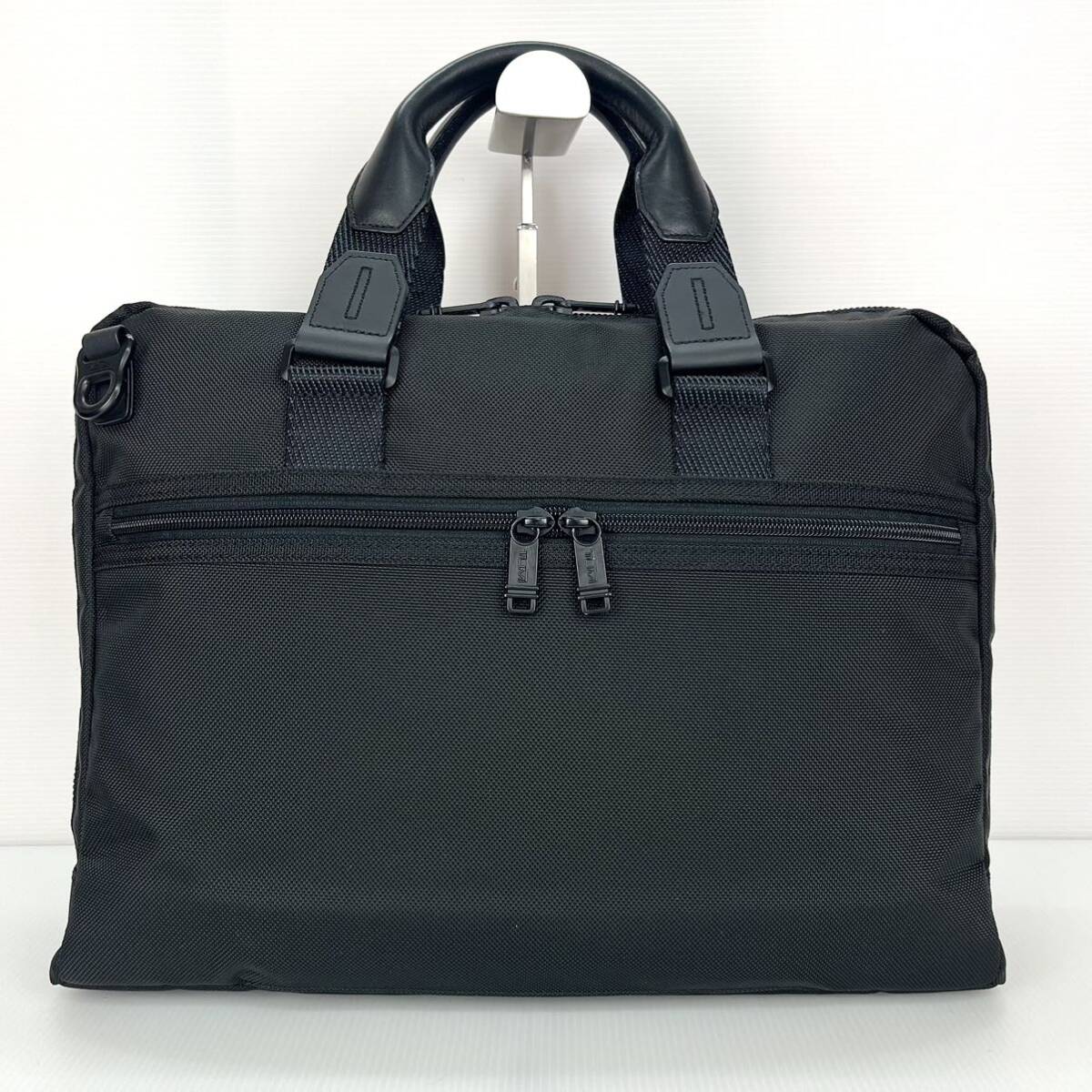 【美品】TUMI ALPHA BRAVO AVIANO SLIM トゥミ アヴィアーノ 2way ブリーフケース ビジネスバッグ ナイロン 黒 ブラック メンズ A4収納可の画像3