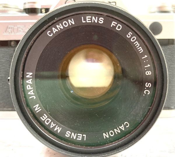Canon キヤノン AE-1 フィルム一眼レフカメラ+FD 50mm 1:1.8S.C.+28mm 1:2.8S.C.+200mm 1:4S.S.C.+テレプラス シャッターOK fah 4A962の画像7