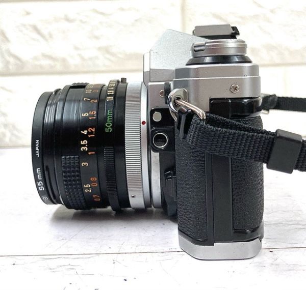 Canon キヤノン AE-1 フィルム一眼レフカメラ+FD 50mm 1:1.8S.C.+28mm 1:2.8S.C.+200mm 1:4S.S.C.+テレプラス シャッターOK fah 4A962の画像5