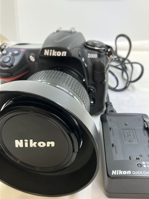 Nikon ニコン D300 一眼レフ デジタルカメラ NIKKOR 24-120mm f3.5-5.6D レンズ フード ストラップ 充電器付 簡単操作確認済 fah 2B023の画像1
