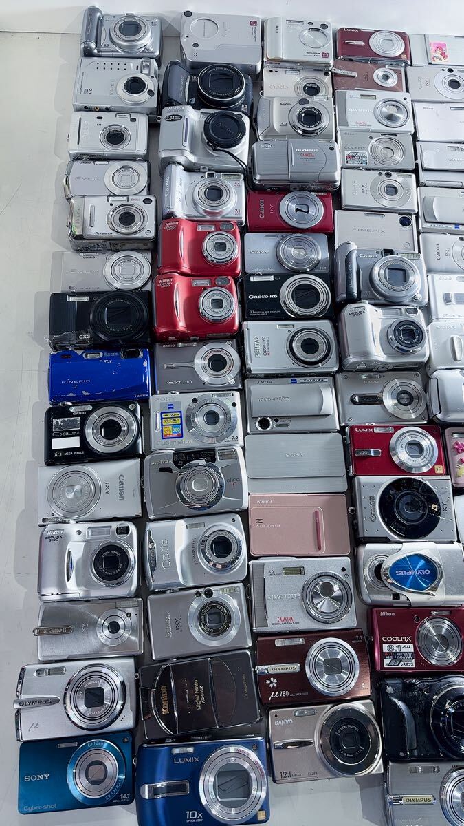 デジタルカメラ 100個 まとめて売り 動作未確認 ジャンク品の画像2