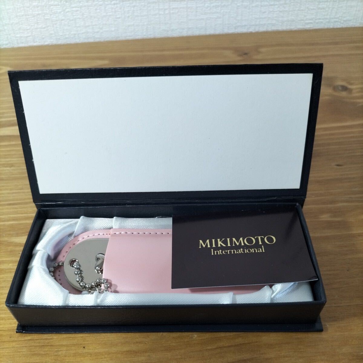 4-308 MIKIMOTO Mikimoto mirror hand-mirror mirror compact mirror pearl pearl key holder mirror case attaching 