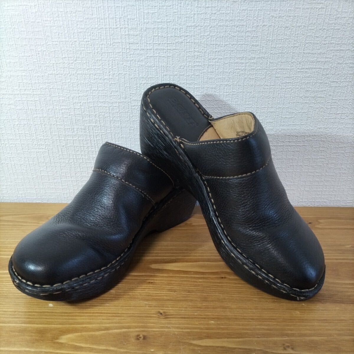 4-320 Born ボーン 革 レザー レディース 靴 サンダル 厚底 黒 ブラック サイズ38の画像1