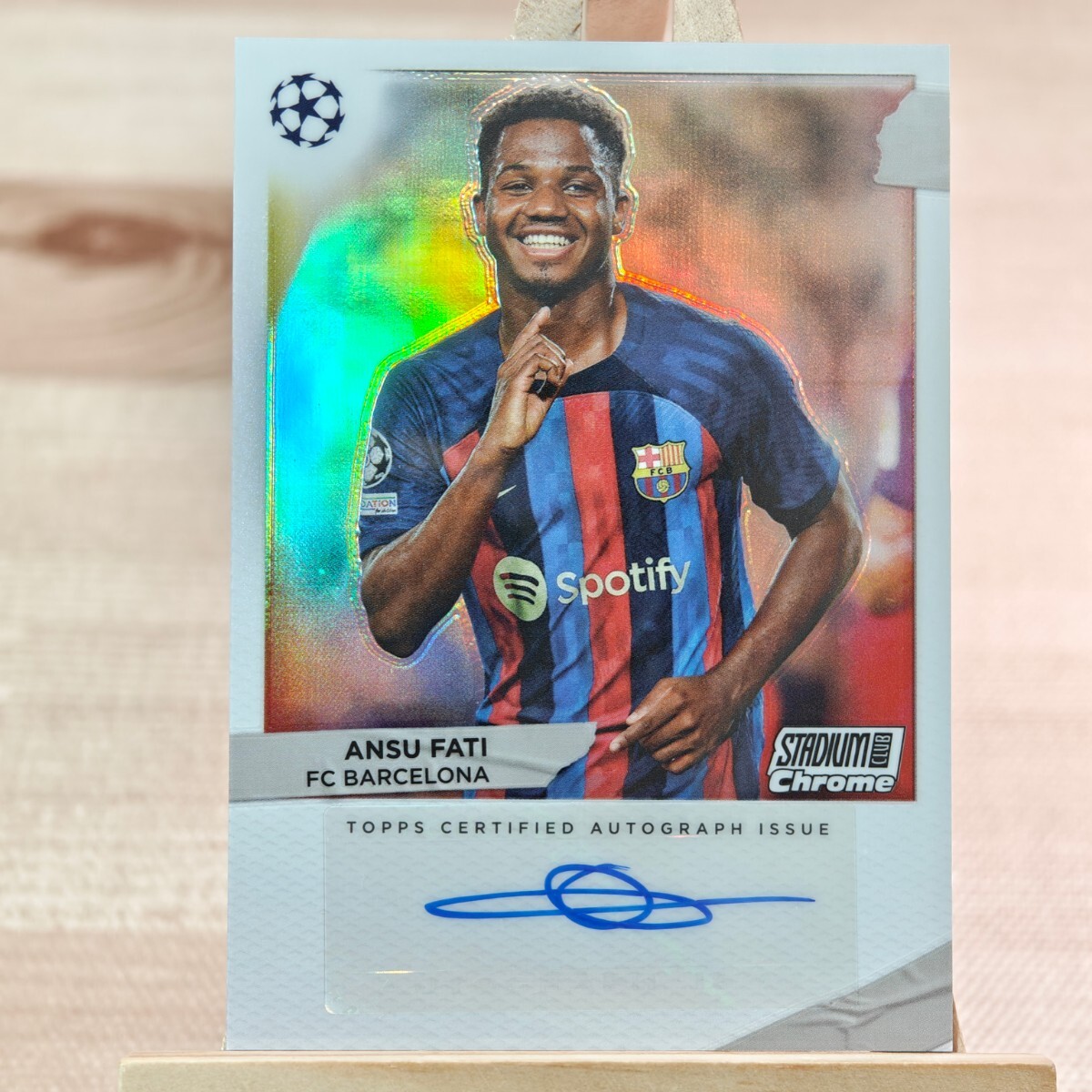 アンス・ファティ 2022-23 Topps Stadium Club Chrome UEFA Ansu Fati Behind the Lens Auto Barcelona 直筆サインカードの画像1