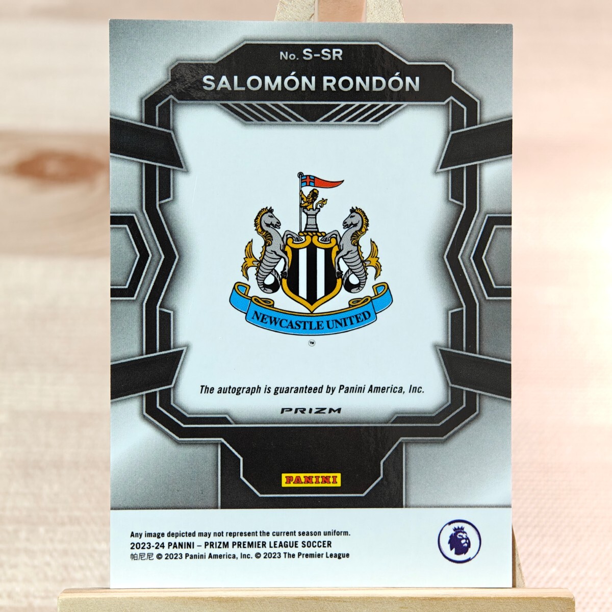 サロモン・ロンドン 2023-24 Panini Prizm Premier League Breakaway Salomon Rondon Auto Newcastle United 直筆サインカードの画像2