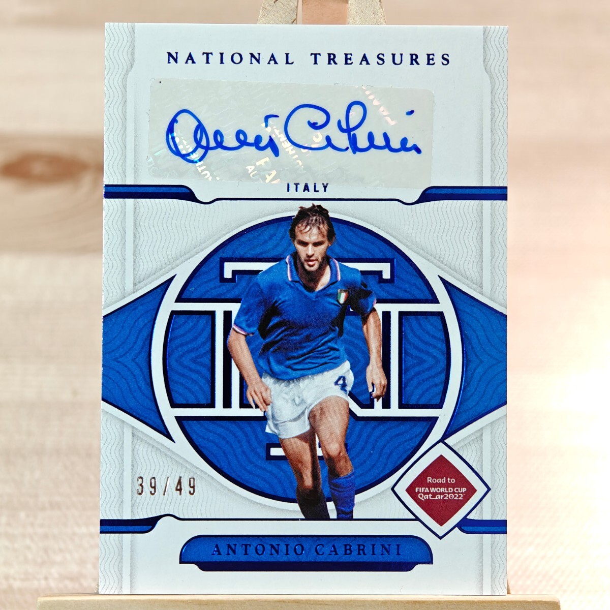 49枚限定 アントニオ・カブリーニ 2022 Panini National Treasures World Cup Auto Antonio Cabrini 39/49 直筆サインカードの画像1