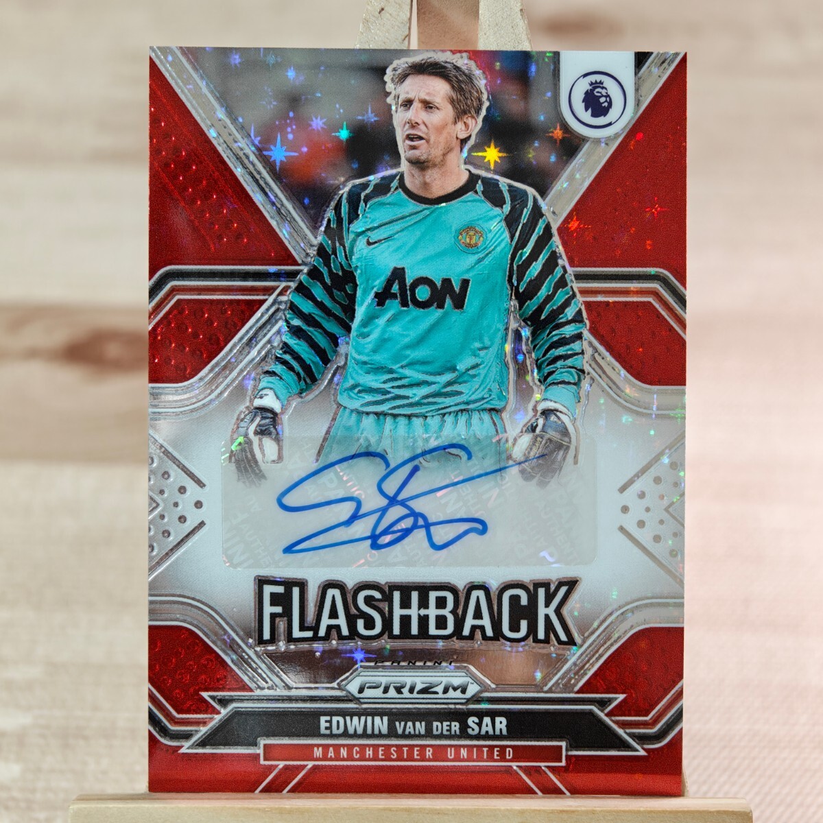 エトヴィン・ファン・デル・サール 2021-22 Panini Prizm EPL Red Stars Edwin van der Sar Auto Manchester United 直筆サインカードの画像1